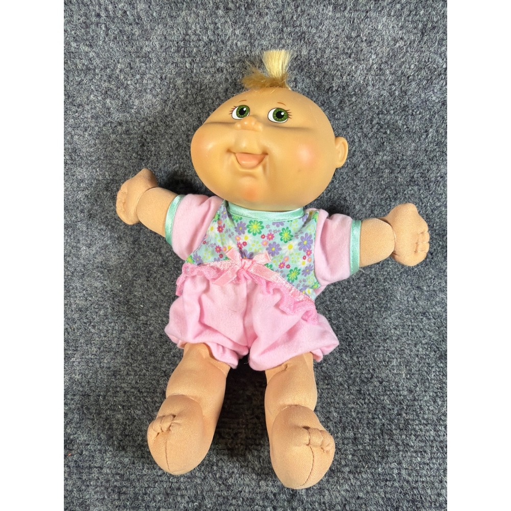 Cabbage Patch Kids 2004 Play Along Doll Xavier Roberts Baby Girl Pink Floral